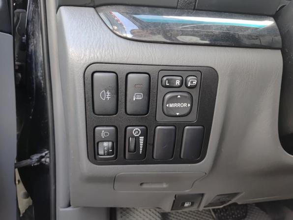 Toyota Land Cruiser 200 Series с пробегом 2008 года, цена 1 856 000 рублей, 271785 км, внедорожник, Автокод Объявления