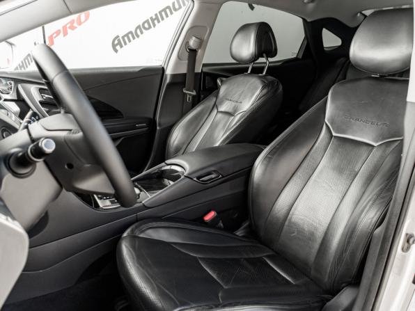 Hyundai Grandeur V с пробегом 2012 года, цена 1 315 000 рублей, 176948 км, седан, Автокод Объявления