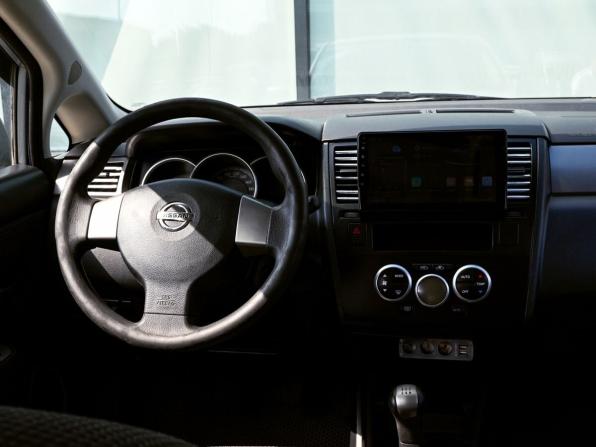 Nissan Tiida I Рестайлинг с пробегом 2012 года, цена 639 000 рублей, 258163 км, хэтчбек, Автокод Объявления