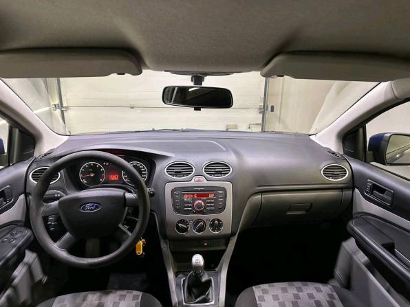 Ford Focus II Рестайлинг с пробегом 2011 года, цена 469 000 рублей, 175703 км, седан, Автокод Объявления