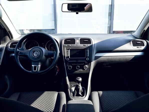 Volkswagen Golf VI с пробегом 2010 года, цена 685 000 рублей, 295977 км, хэтчбек, Автокод Объявления