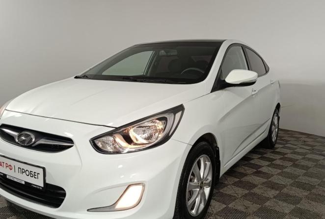 Hyundai Solaris I с пробегом 2013 года, цена 920 000 рублей, 235961 км, седан, Автокод Объявления