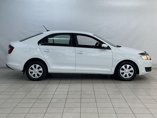 Skoda Rapid I Рестайлинг с пробегом 2019 года, цена 849 000 рублей, 205483 км, лифтбек, Автокод Объявления