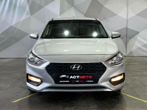 Hyundai Solaris II с пробегом 2017 года, цена 1 116 000 рублей, 147210 км, седан, Автокод Объявления