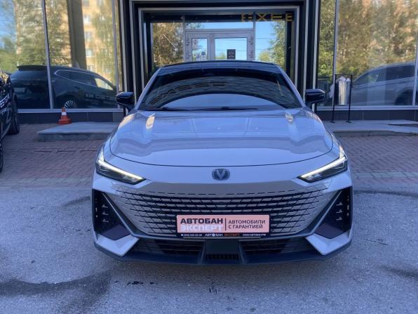 Changan UNI-V I Рестайлинг 1 с пробегом 2024 года, цена 2 099 000 рублей, 40927 км, лифтбек, Автокод Объявления