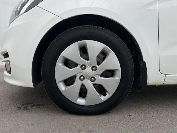 Kia Rio III Рестайлинг с пробегом 2015 года, цена 1 000 000 рублей, 126622 км, хэтчбек, Автокод Объявления