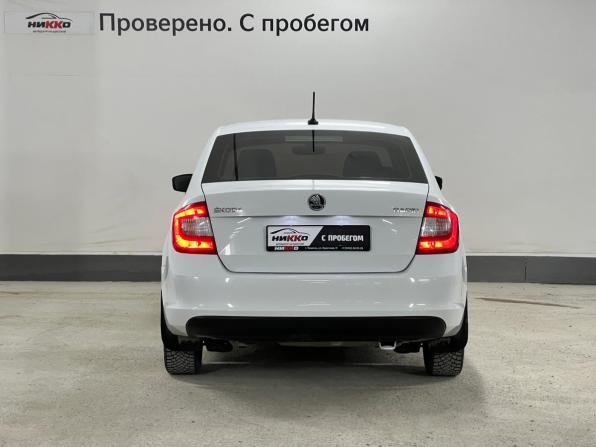 Skoda Rapid I с пробегом 2017 года, цена 970 000 рублей, 151000 км, лифтбек, Автокод Объявления