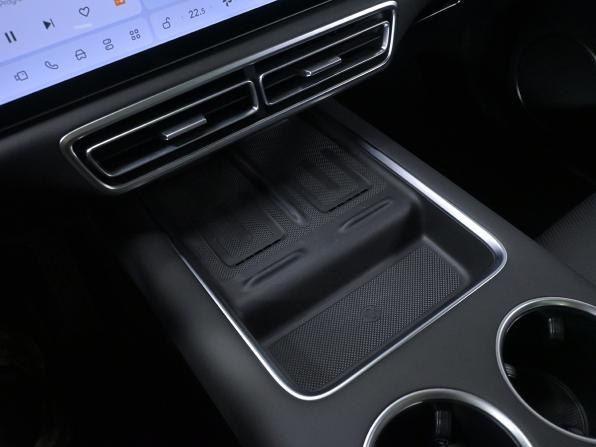 Li Auto (Lixiang) L7 I Рестайлинг с пробегом 2024 года, цена 7 350 000 рублей, 12900 км, внедорожник, Автокод Объявления