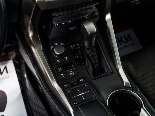 Lexus NX I с пробегом 2014 года, цена 3 000 500 рублей, 176288 км, внедорожник, Автокод Объявления
