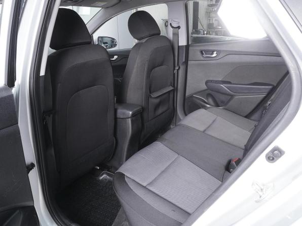 Hyundai Solaris II с пробегом 2017 года, цена 1 248 070 рублей, 148807 км, седан, Автокод Объявления