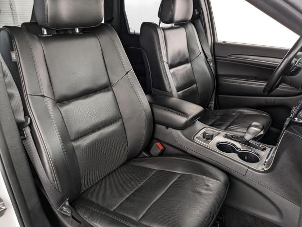 Jeep Grand Cherokee IV (WK2) Рестайлинг с пробегом 2018 года, цена 3 850 000 рублей, 75079 км, внедорожник, Автокод Объявления