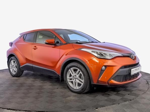 Toyota C-HR I Рестайлинг с пробегом 2021 года, цена 2 550 000 рублей, 56106 км, внедорожник, Автокод Объявления