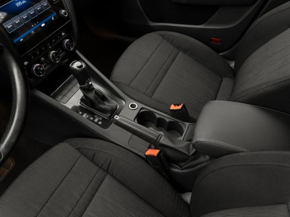 Skoda Octavia III (A7) Рестайлинг с пробегом 2018 года, цена 2 190 000 рублей, 86000 км, лифтбек, Автокод Объявления