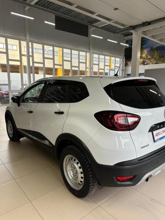 Renault Kaptur I с пробегом 2017 года, цена 1 190 000 рублей, 156100 км, внедорожник, Автокод Объявления