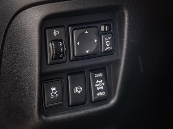 Nissan Juke I с пробегом 2012 года, цена 998 000 рублей, 181152 км, внедорожник, Автокод Объявления