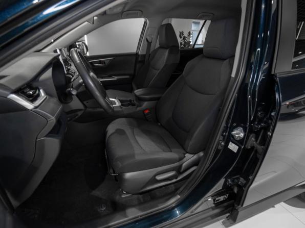 Toyota RAV4 V (XA50) с пробегом 2020 года, цена 2 795 000 рублей, 67858 км, внедорожник, Автокод Объявления