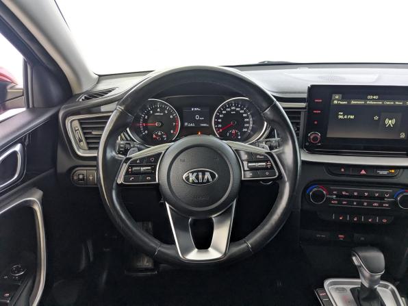 Kia Ceed III с пробегом 2021 года, цена 2 100 000 рублей, 74950 км, универсал, Автокод Объявления