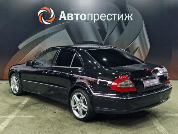 Mercedes-Benz E-Класс III (W211 S211) Рестайлинг с пробегом 2007 года, цена 840 000 рублей, 278058 км, седан, Автокод Объявления