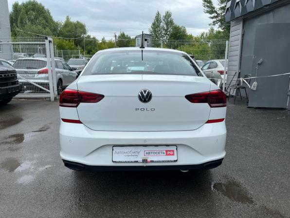 Volkswagen Polo VI с пробегом 2022 года, цена 1 722 160 рублей, 73339 км, лифтбек, Автокод Объявления