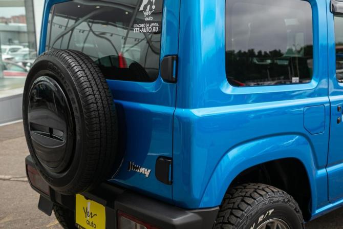 Suzuki Jimny IV с пробегом 2021 года, цена 1 727 000 рублей, 25100 км, внедорожник, Автокод Объявления