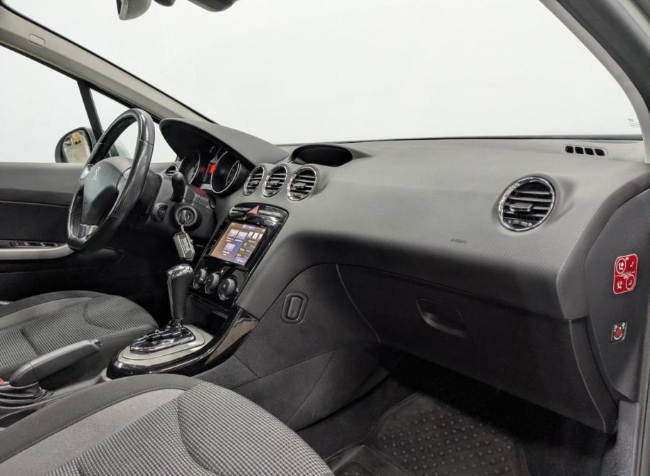 Peugeot 408 I Рестайлинг Санкт-Петербург  - изображение 11