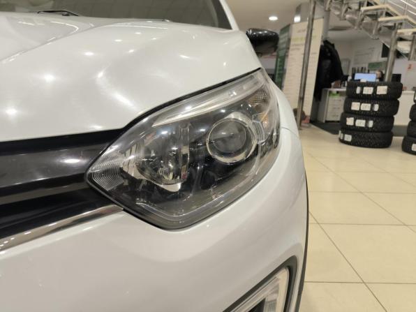 Renault Kaptur I с пробегом 2017 года, цена 1 299 000 рублей, 126344 км, внедорожник, Автокод Объявления