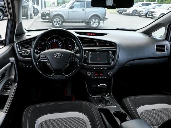 Kia Ceed II Рестайлинг с пробегом 2017 года, цена 1 260 000 рублей, 125411 км, хэтчбек, Автокод Объявления