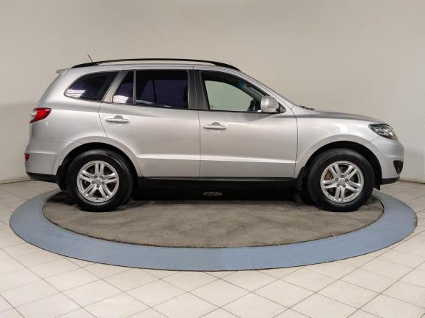 Hyundai Santa Fe II Рестайлинг с пробегом 2011 года, цена 1 279 500 рублей, 266000 км, внедорожник, Автокод Объявления