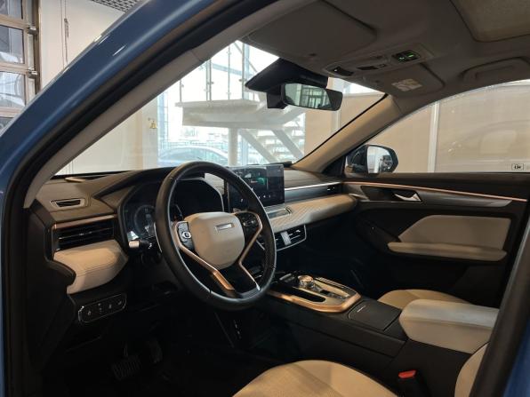Haval Jolion I Рестайлинг с пробегом 2024 года, цена 2 425 000 рублей, 4265 км, внедорожник, Автокод Объявления