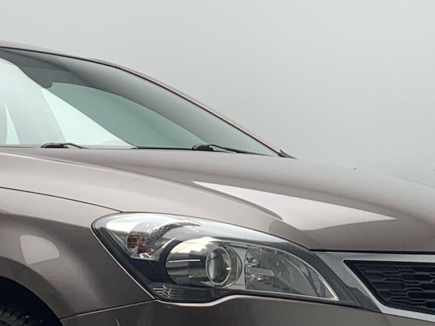 Kia Ceed I Рестайлинг Мурманск  - изображение 9