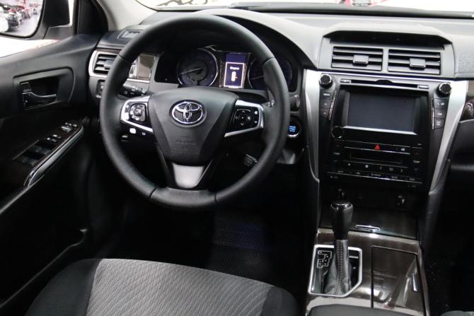 Toyota Camry VII (XV50) Рестайлинг 2 с пробегом 2017 года, цена 1 445 450 рублей, 519752 км, седан, Автокод Объявления