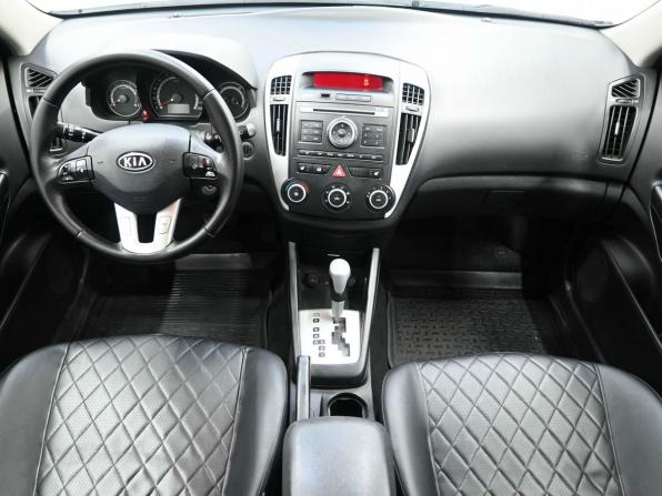 Kia Ceed I Рестайлинг с пробегом 2011 года, цена 899 900 рублей, 174000 км, хэтчбек, Автокод Объявления