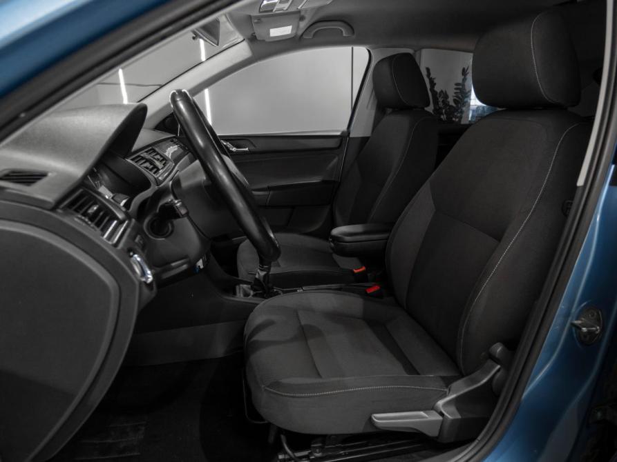 Skoda Rapid I Москва  - изображение 9