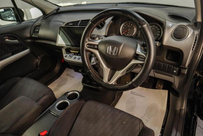 Honda Stream II с пробегом 2009 года, цена 1 119 000 рублей, 188000 км, компактвэн, Автокод Объявления