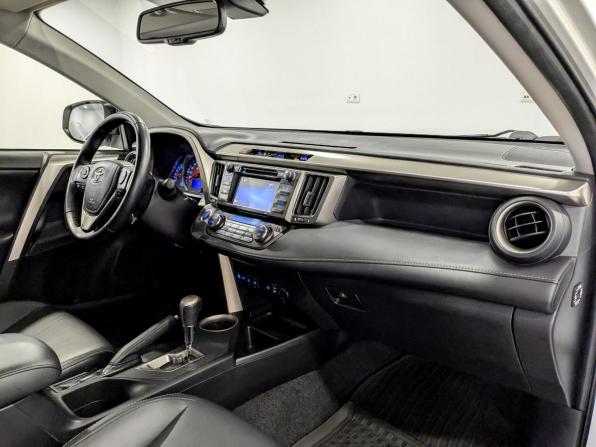 Toyota RAV4 IV (XA40) с пробегом 2014 года, цена 2 510 000 рублей, 72655 км, внедорожник, Автокод Объявления