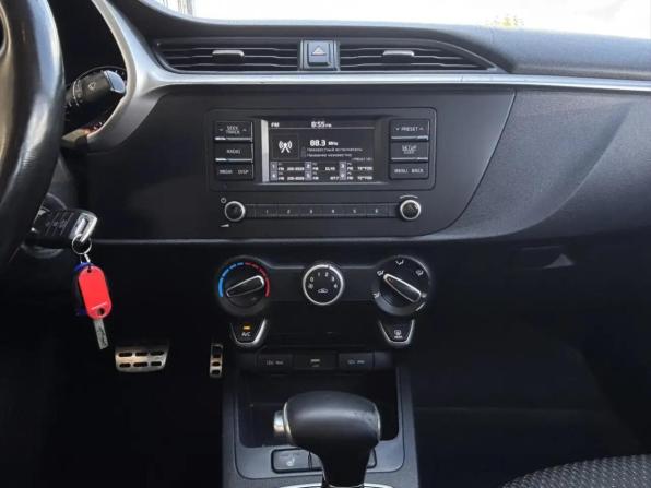 Kia Rio IV Рестайлинг с пробегом 2021 года, цена 1 249 000 рублей, 109247 км, седан, Автокод Объявления