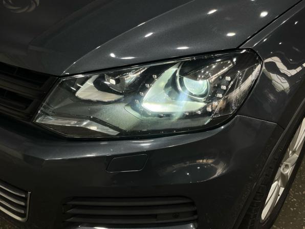 Volkswagen Touareg II с пробегом 2011 года, цена 1 930 000 рублей, 298900 км, внедорожник, Автокод Объявления