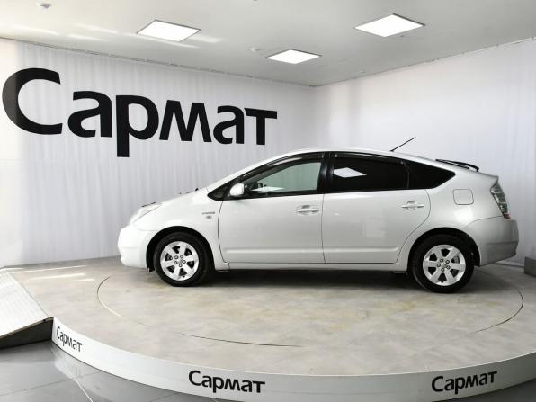 Toyota Prius II Рестайлинг (XW20) с пробегом 2011 года, цена 977 000 рублей, 221419 км, лифтбек, Автокод Объявления