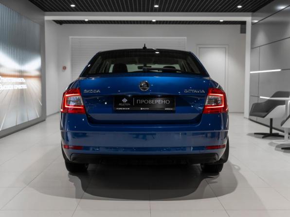 Skoda Octavia III (A7) Рестайлинг с пробегом 2019 года, цена 1 730 000 рублей, 138534 км, лифтбек, Автокод Объявления