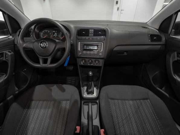 Volkswagen Polo V Рестайлинг с пробегом 2017 года, цена 1 145 000 рублей, 97111 км, седан, Автокод Объявления