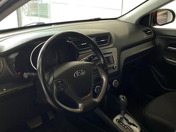 Kia Rio III Рестайлинг с пробегом 2017 года, цена 1 167 000 рублей, 57174 км, хэтчбек, Автокод Объявления