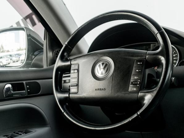 Volkswagen Touareg I Рестайлинг с пробегом 2008 года, цена 1 020 000 рублей, 235005 км, внедорожник, Автокод Объявления