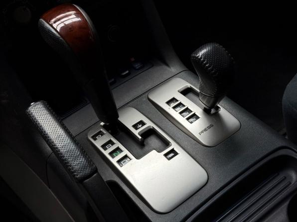 Mitsubishi Pajero III Рестайлинг с пробегом 2004 года, цена 1 179 000 рублей, 275504 км, внедорожник, Автокод Объявления