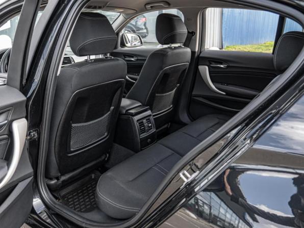 BMW 1 серии II (F20/F21) Рестайлинг 2 с пробегом 2018 года, цена 1 825 000 рублей, 117761 км, хэтчбек, Автокод Объявления