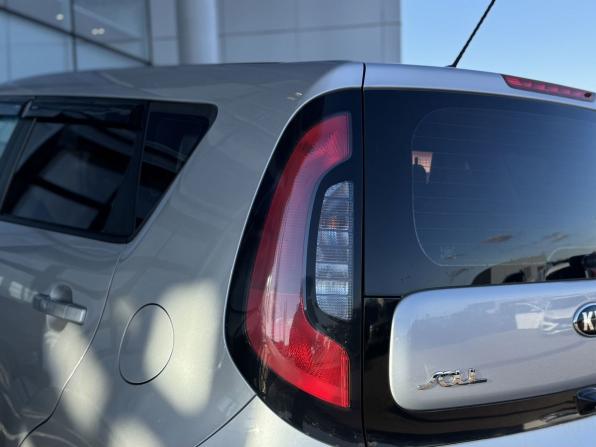 Kia Soul II Рестайлинг с пробегом 2017 года, цена 1 600 000 рублей, 74700 км, хэтчбек, Автокод Объявления