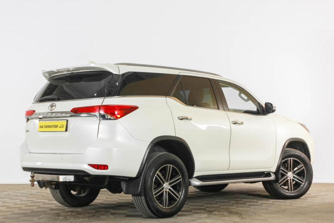 Toyota Fortuner II с пробегом 2017 года, цена 2 999 000 рублей, 154594 км, внедорожник, Автокод Объявления