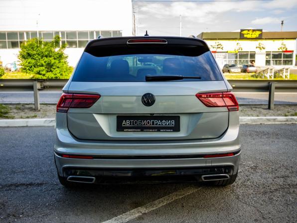 Volkswagen Tiguan II с пробегом 2018 года, цена 2 870 000 рублей, 168223 км, внедорожник, Автокод Объявления