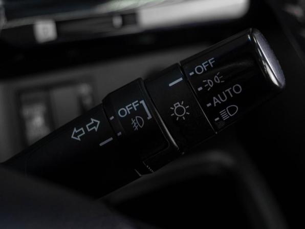 Honda Stepwgn V с пробегом 2015 года, цена 1 989 000 рублей, 163288 км, минивэн, Автокод Объявления