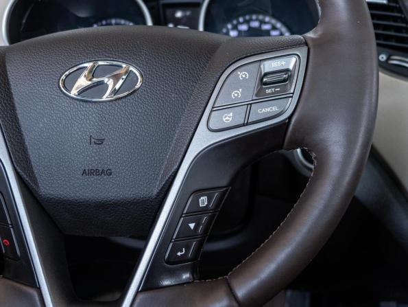 Hyundai Santa Fe III с пробегом 2013 года, цена 1 860 000 рублей, 147182 км, внедорожник, Автокод Объявления