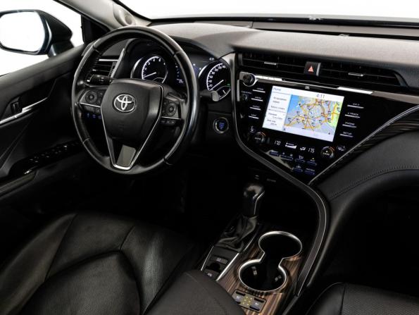 Toyota Camry VIII (XV70) с пробегом 2020 года, цена 2 499 000 рублей, 262332 км, седан, Автокод Объявления
